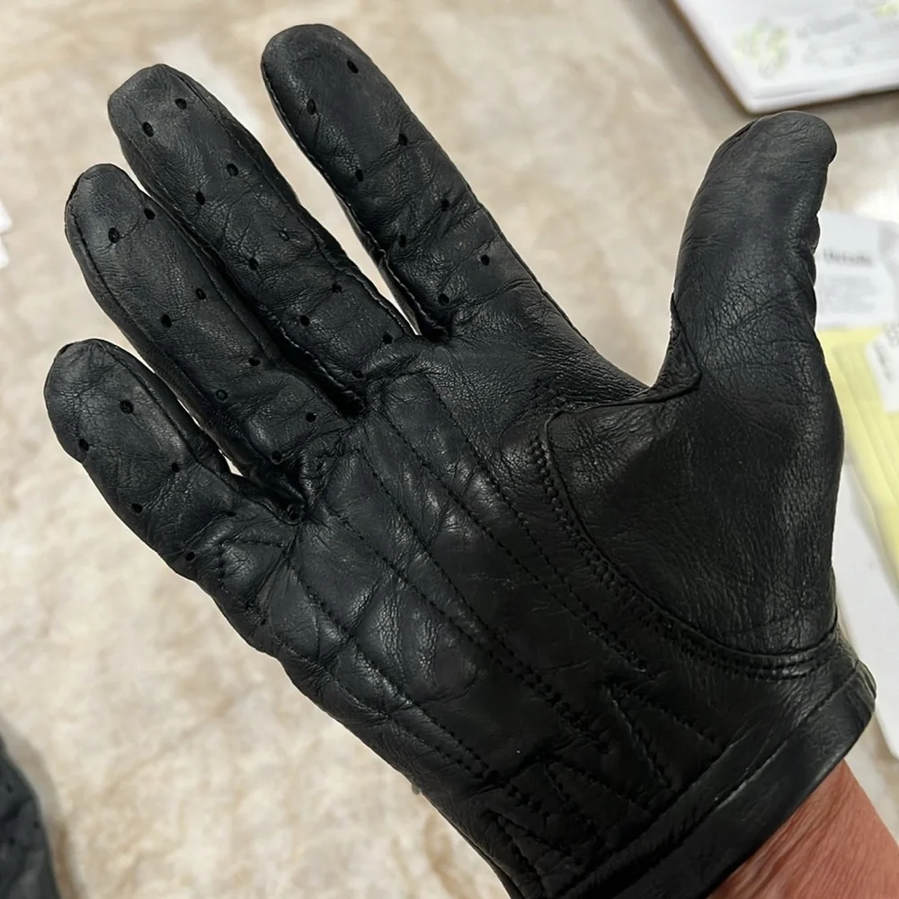 Harley Davidson Women’s leather gloves - Picture 9 of 11